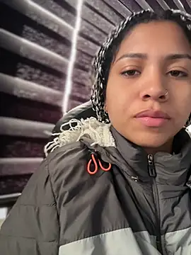 Snapshot of Laila_LS chatting on 04/14/26, 01:16 Laila LS online show from 04/14/26, 01:16