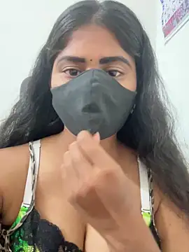 sexy-riyaa43 online show from 03/27/26, 05:25