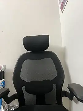 sexy-riyaa43 online show from 04/08/26, 04:52