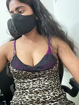 sexy-riyaa43 online show from 04/01/26, 05:21