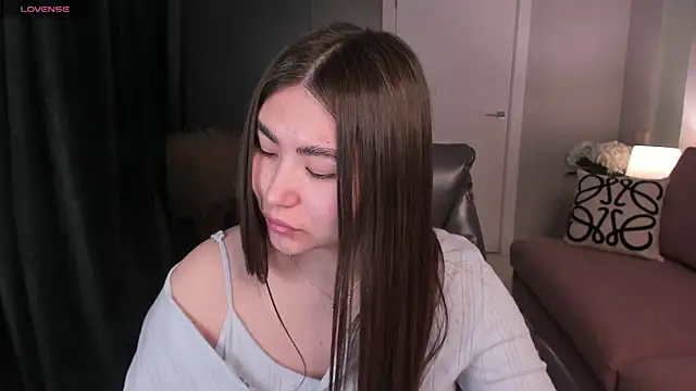 IceIcebabe  online show from 04/11/26, 01:02