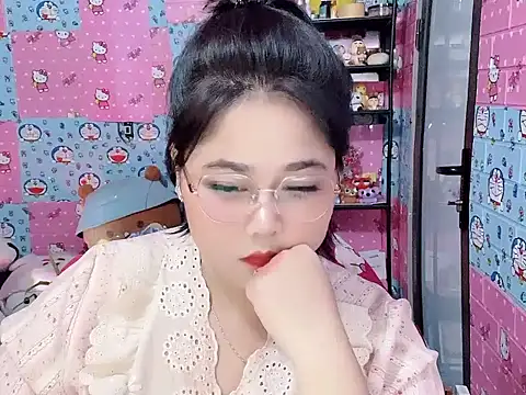 Snapshot of Nhanlu009 chatting on 07/08/26, 02:07 Nhanlu009 online show from 07/08/26, 02:07