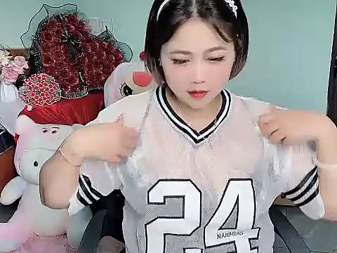 Nhanlu009 online show from 03/28/26, 04:35