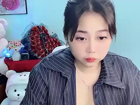 Nhanlu009 online show from 04/12/26, 03:26