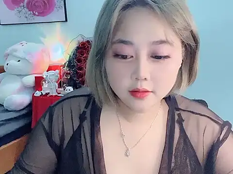 Nhanlu009 online show from 05/15/26, 12:58