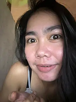 Snapshot of beautyasian23 chatting on 04/16/26, 02:23 beautyasian23 online show from 04/16/26, 02:23