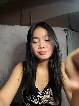 Snapshot of beautyasian23 chatting on 04/06/26, 11:55 beautyasian23 online show from 04/06/26, 11:55