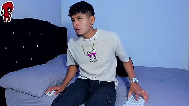 Thiago snoop online show from 03/20/26, 03:07