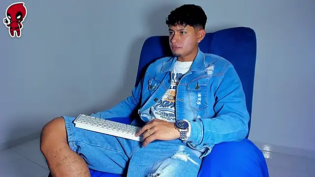 Snapshot of Thiago_snoop chatting on 05/27/26, 11:45 Thiago snoop online show from 05/27/26, 11:45