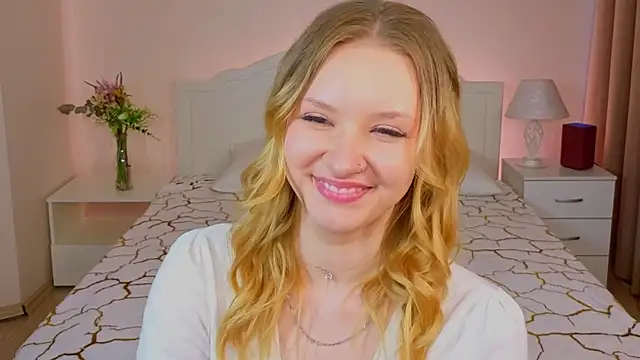 StaceyyJones online show from 05/07/26, 12:30