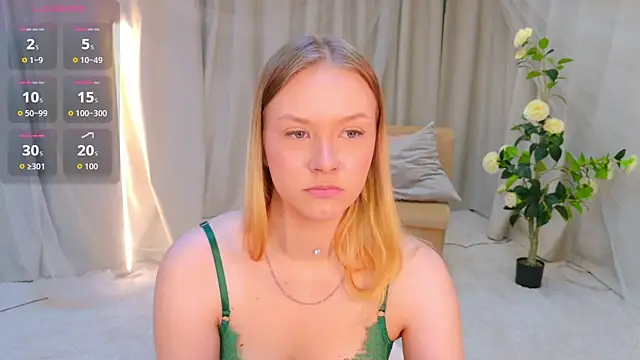 StaceyyJones online show from 07/13/26, 10:36