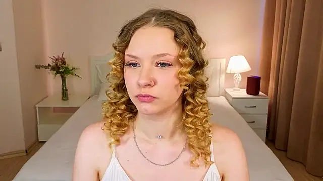 StaceyyJones online show from 05/11/26, 10:27