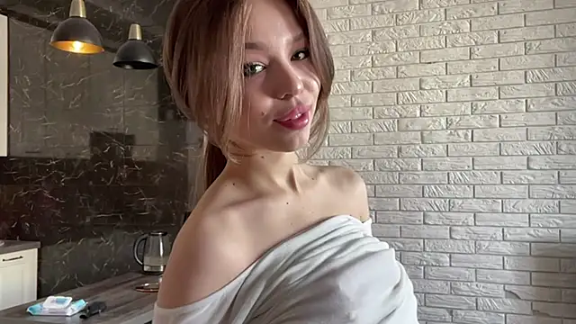 VictoryGlow online show from 04/14/26, 10:42