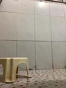 tieuvy6 online show from 05/02/26, 02:28