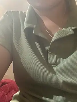 tieuvy6 online show from 03/19/26, 02:06