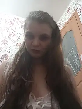 Snapshot of -MilfAnn- chatting on 04/13/26, 04:33 -MilfAnn- online show from 04/13/26, 04:33