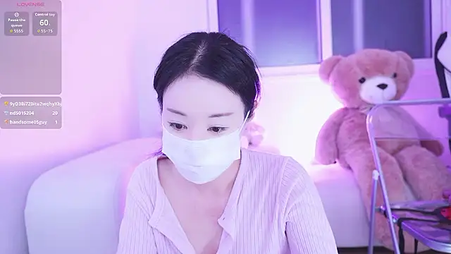 Snapshot of sexyjoy95 chatting on 04/22/26, 10:44 sexyjoy95 online show from 04/22/26, 10:44