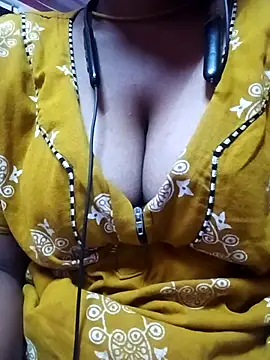 Lucky Meenu online show from 04/06/26, 11:39