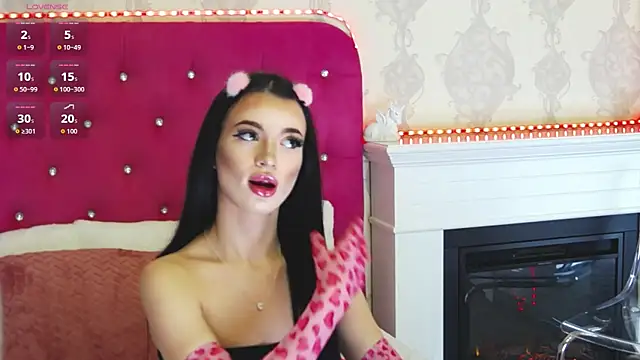 Snapshot of GiaGlaze chatting on 03/29/26, 12:18 GiaGlaze online show from 03/29/26, 12:18