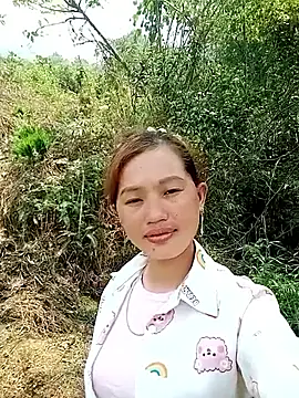 Snapshot of gogo-min chatting on 04/03/26, 05:03 gogo-min online show from 04/03/26, 05:03