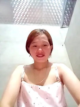 Snapshot of gogo-min chatting on 03/25/26, 01:43 gogo-min online show from 03/25/26, 01:43