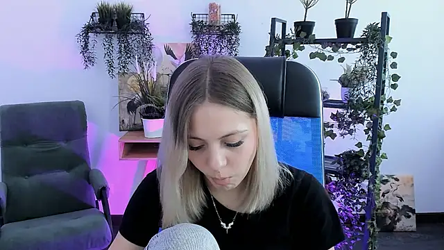 BlossomVibe online show from 03/20/26, 07:53