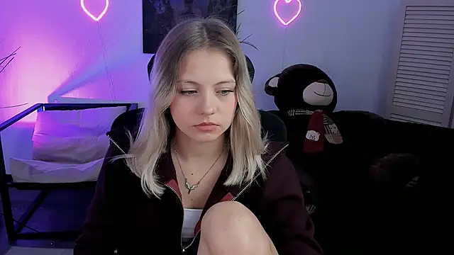 BlossomVibe online show from 04/12/26, 07:33