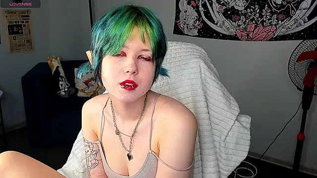 LittleKittenStar online show from 03/21/26, 02:57