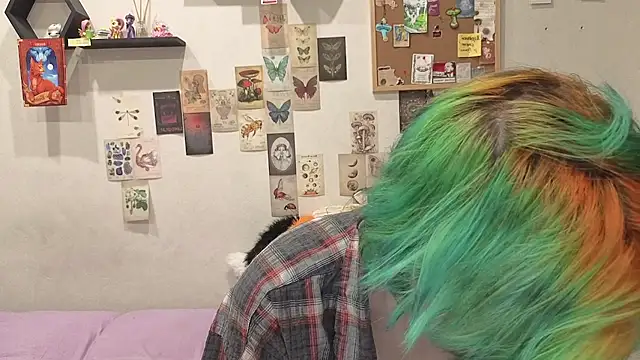 LittleKittenStar online show from 05/31/26, 06:09