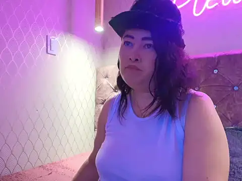 SamanthaSyedx online show from 05/18/26, 04:07