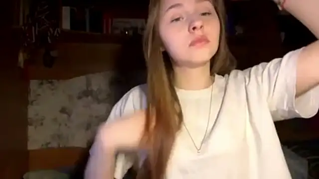 Snapshot of Vickyfaith chatting on 04/05/26, 08:37 Vickyfaith online show from 04/05/26, 08:37