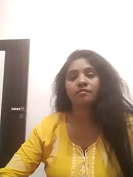 LovelyRenu online show from 03/26/26, 10:57