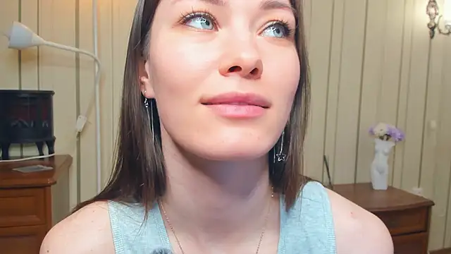 JulissaLipoma online show from 03/27/26, 08:26