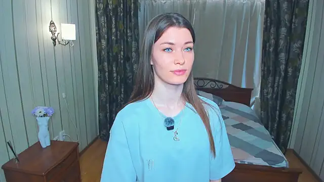 JulissaLipoma online show from 03/24/26, 07:08