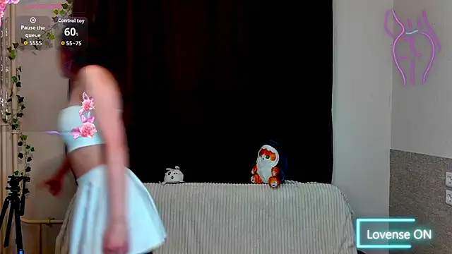 Emily Nelsonn online show from 04/18/26, 05:15