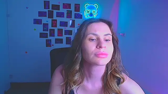 Kira raaaa online show from 03/25/26, 12:15