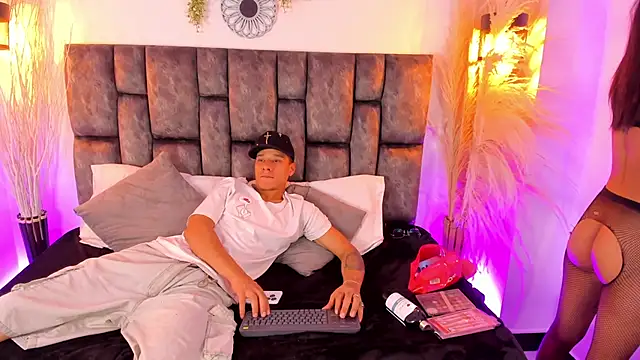 Snapshot of buda_cataleya chatting on 04/08/26, 11:44 buda cataleya online show from 04/08/26, 11:44