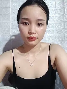 Akile80 online show from 06/07/26, 02:39