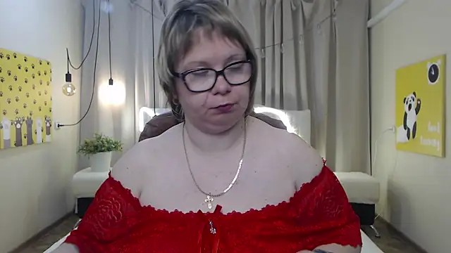 BonnnyBoobsy online show from 05/11/26, 12:06