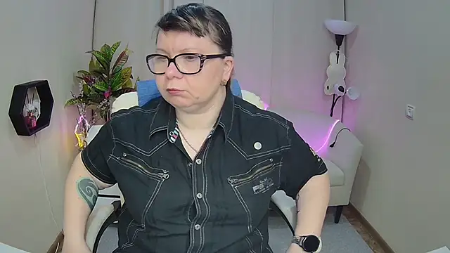 Snapshot of BonnnyBoobsy chatting on 03/29/26, 06:04 BonnnyBoobsy online show from 03/29/26, 06:04