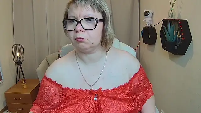 BonnnyBoobsy online show from 05/10/26, 12:20