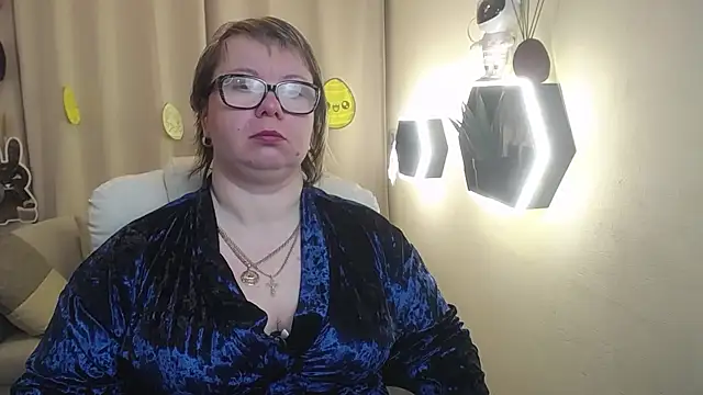 Snapshot of BonnnyBoobsy chatting on 04/12/26, 06:05 BonnnyBoobsy online show from 04/12/26, 06:05