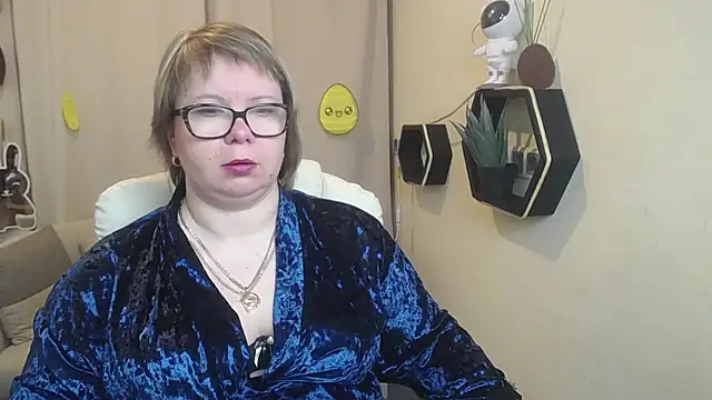 Snapshot of BonnnyBoobsy chatting on 04/11/26, 05:48 BonnnyBoobsy online show from 04/11/26, 05:48