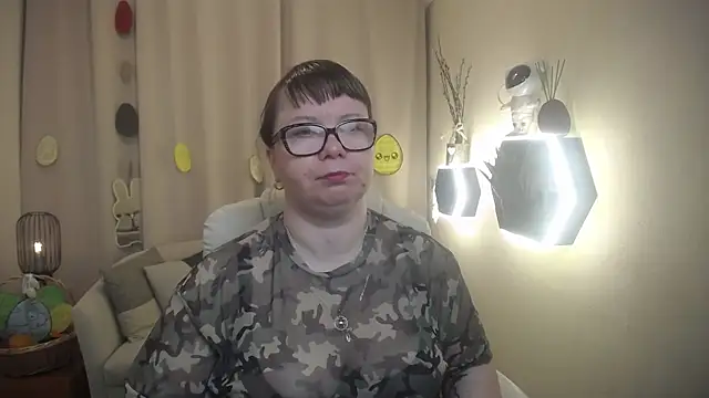 Snapshot of BonnnyBoobsy chatting on 04/04/26, 05:47 BonnnyBoobsy online show from 04/04/26, 05:47