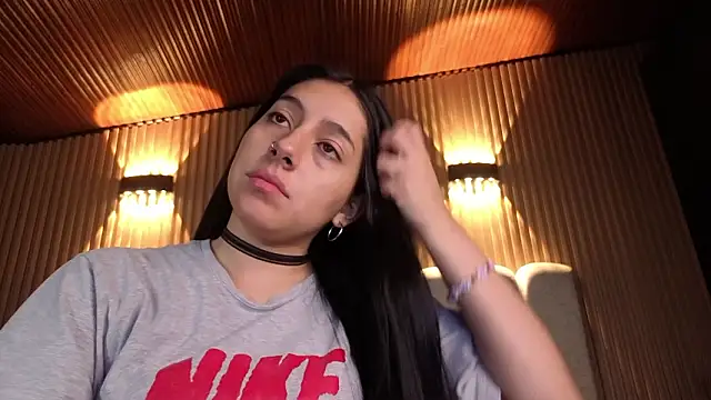 Melannyy V online show from 03/21/26, 12:42