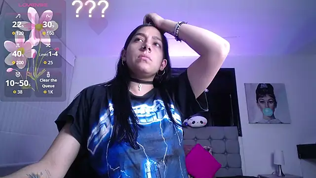 Melannyy V online show from 06/16/26, 01:11
