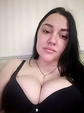 Elsie-Nora online show from 04/02/26, 07:48