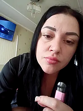 Elsie-Nora online show from 03/20/26, 10:27