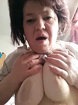 ViktoriaToytor55 online show from 03/25/26, 06:46