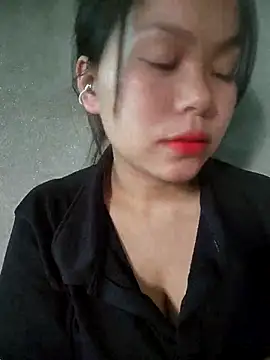 Snapshot of -Kenchan- chatting on 04/15/26, 05:24 -Kenchan- online show from 04/15/26, 05:24